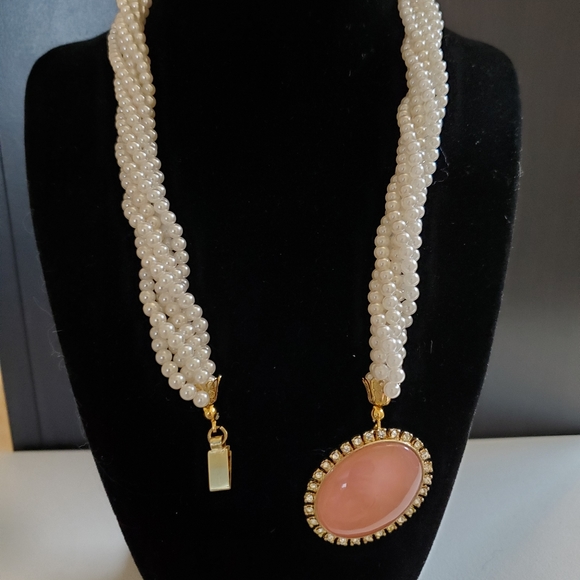 Vintage Pearl Chocker Necklace - Picture 5 of 6